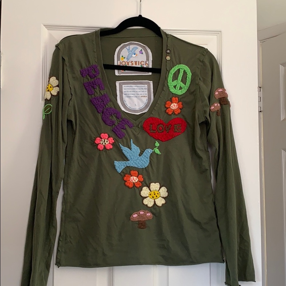 Green embroidered peace and love long sleeve tee
